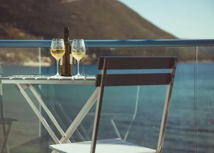 度假居 Seafront Luxury With Amazing View 瓦西利基