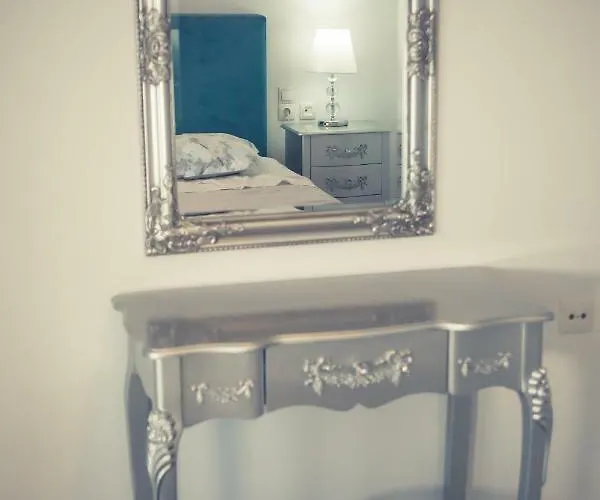 Seafront Luxury With Amazing View